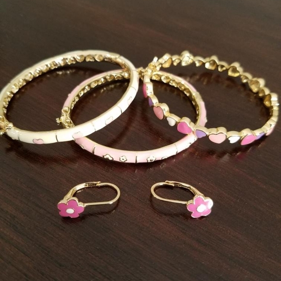 LMTS 14k Enamel Flower lever back earrings. - Picture 4 of 4